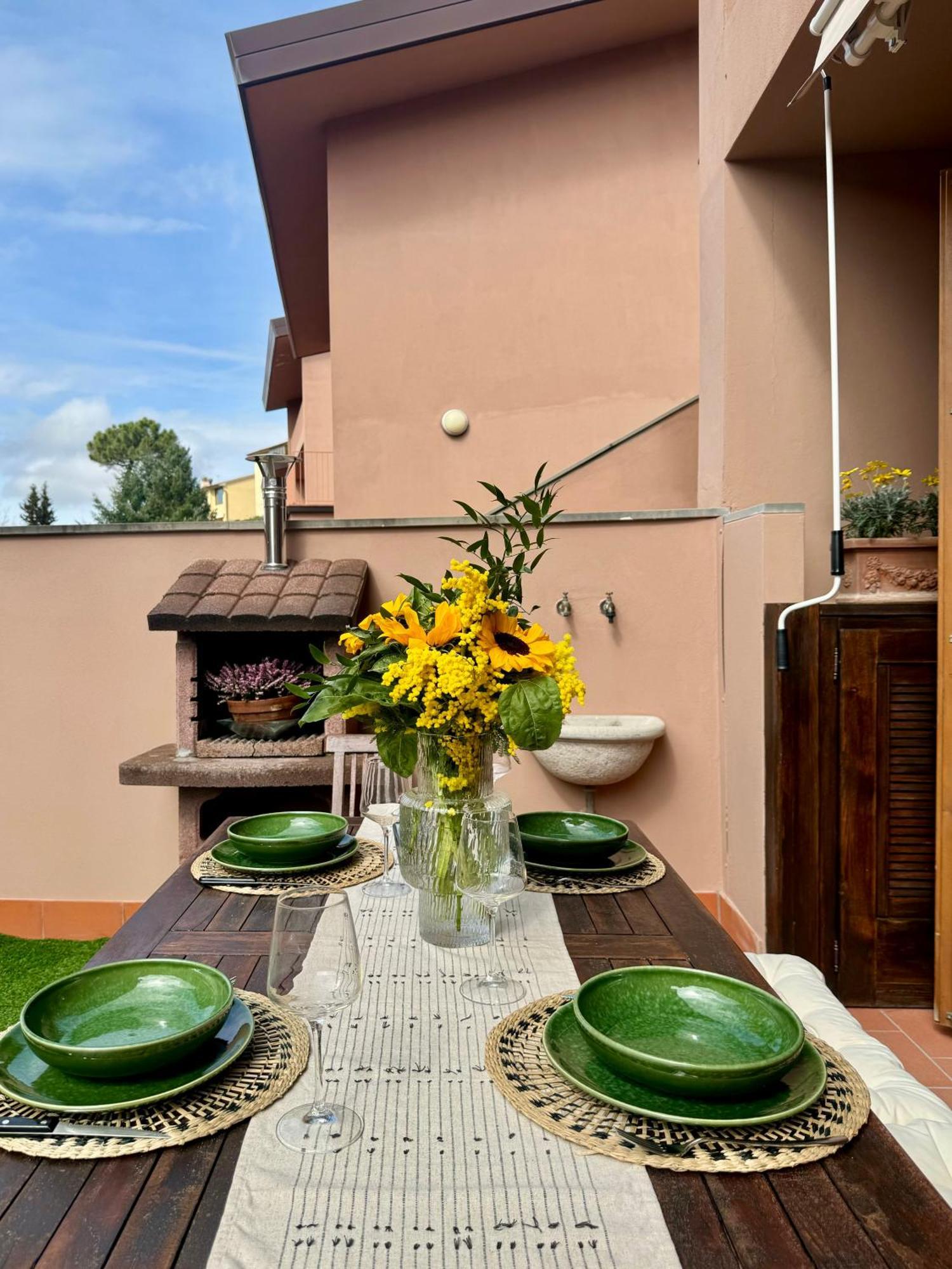 Chianti House Garden - 30 Min Firenze Centro Appartement Pelago Buitenkant foto